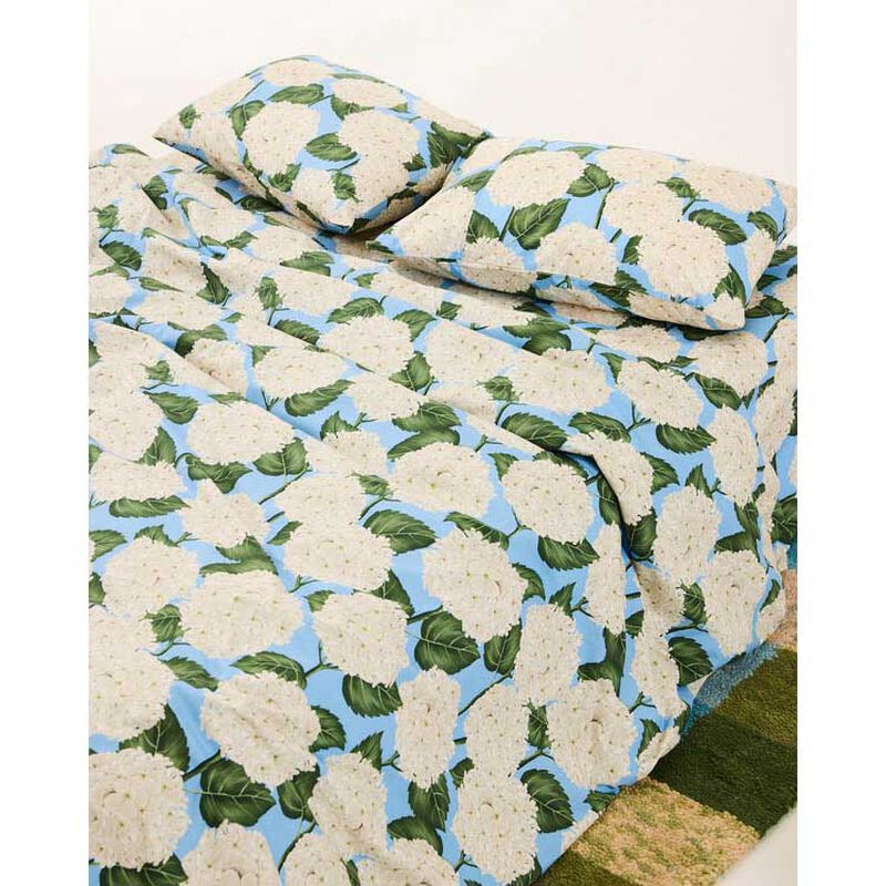 Kip&Co Hydrangea Blue Organic Cotton Pillowcases 2P Std Set image number 2